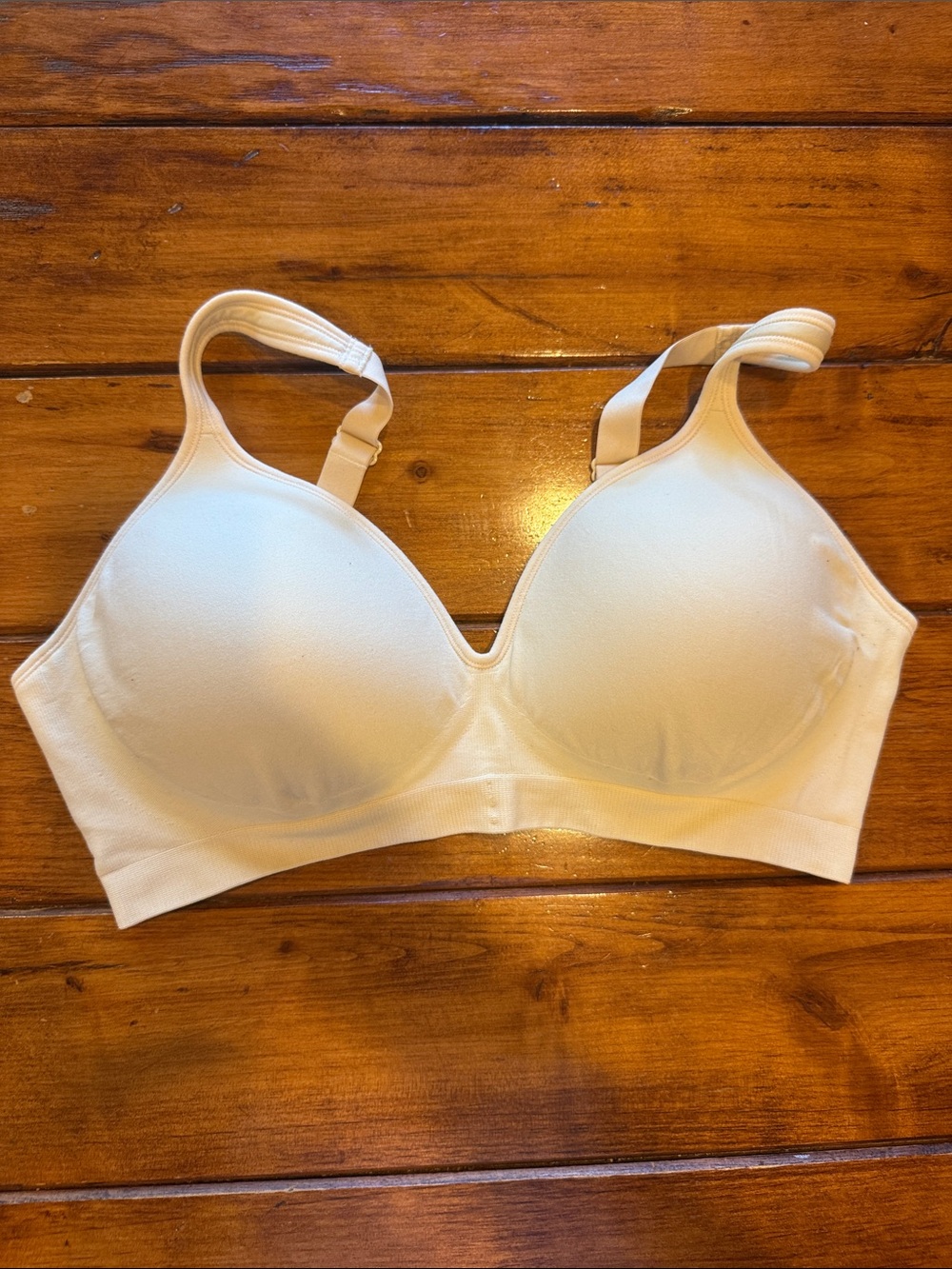 Underoutfit Everyday Seamless T-Shirt Bra in Cream - Comfortable Support